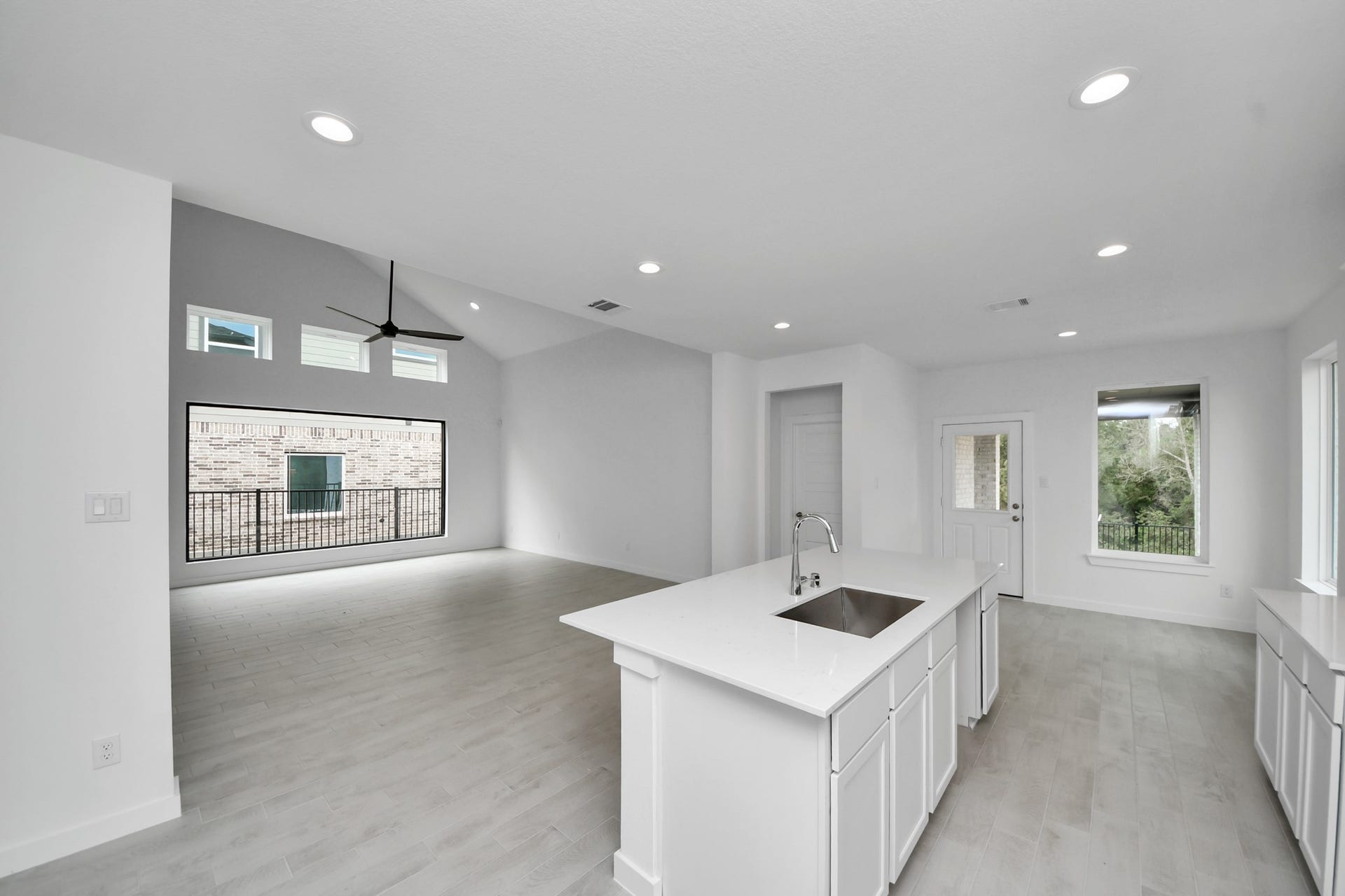 3065 Spoolwood Trail, Magnolia, TX 77355 3065 Spoolwood Trail, Magnolia, TX 77355