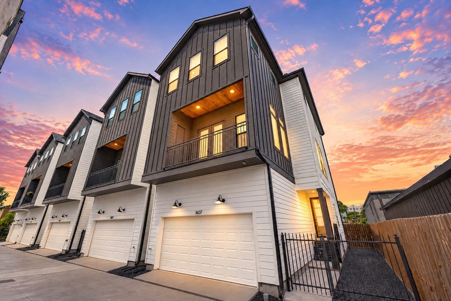 Property photo for 1607 W 25th Street, Houston, TX