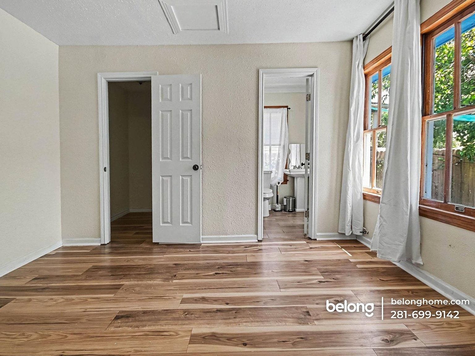 2907 Avenue M 1/2, Galveston, TX 77550 2907 Avenue M 1/2, Galveston, TX 77550