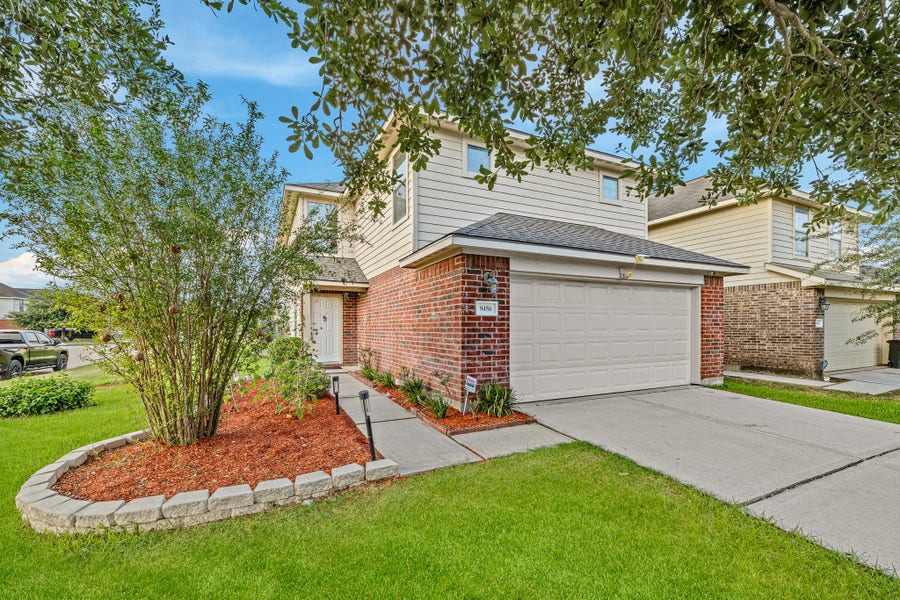Property photo for 9450 Sunflower Ridge Lane, Houston, TX