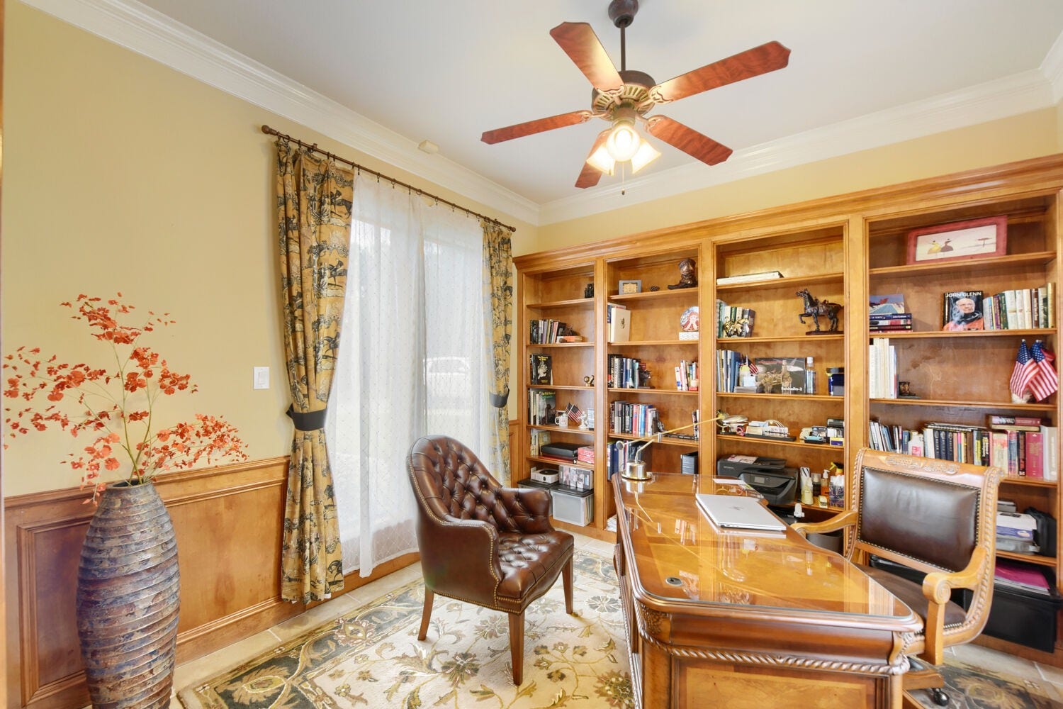 14 Knights Crossing Drive, The Woodlands, TX 77382 Home office. Buit in bookcase in the back