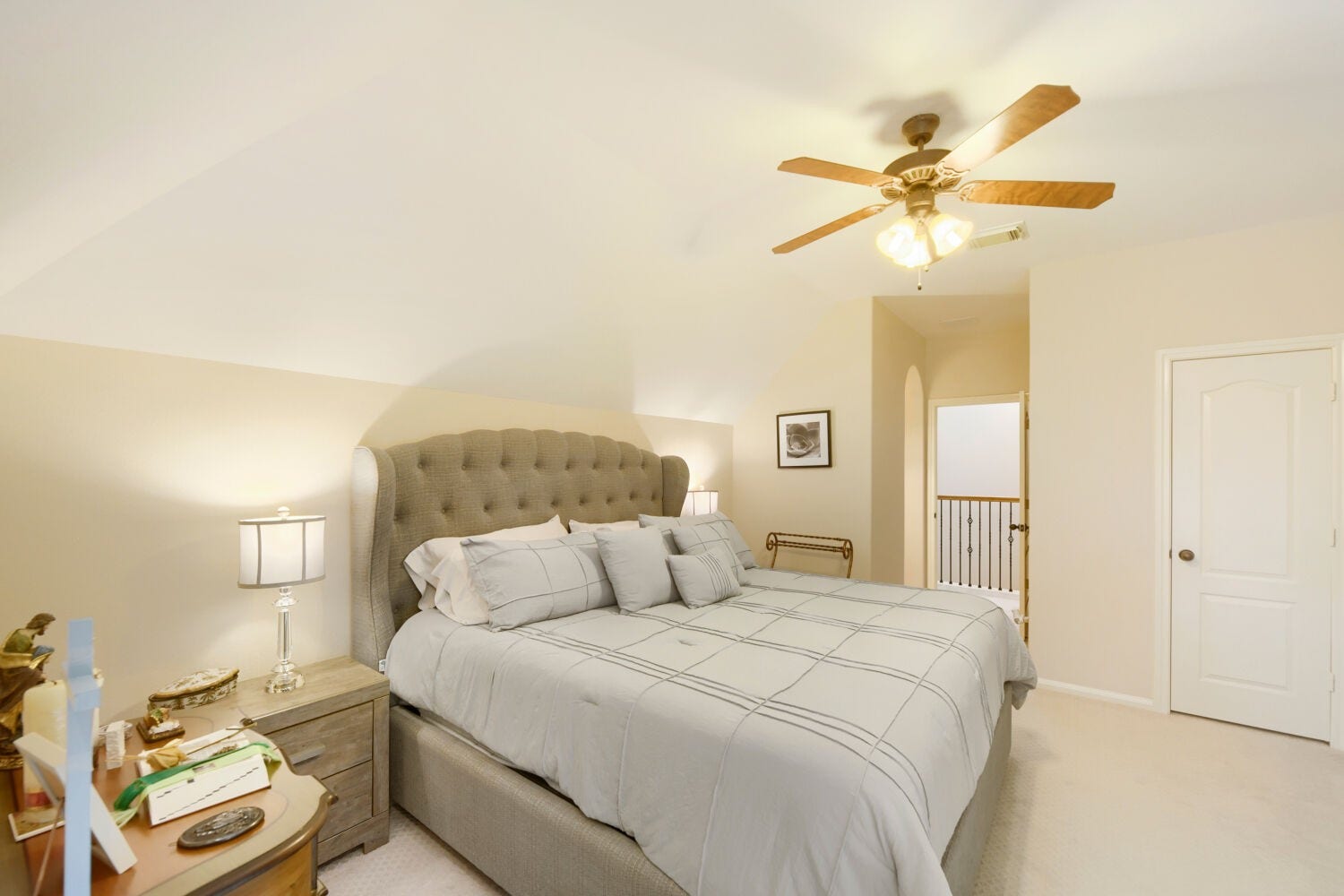 14 Knights Crossing Drive, The Woodlands, TX 77382 Secondary bedroom #1