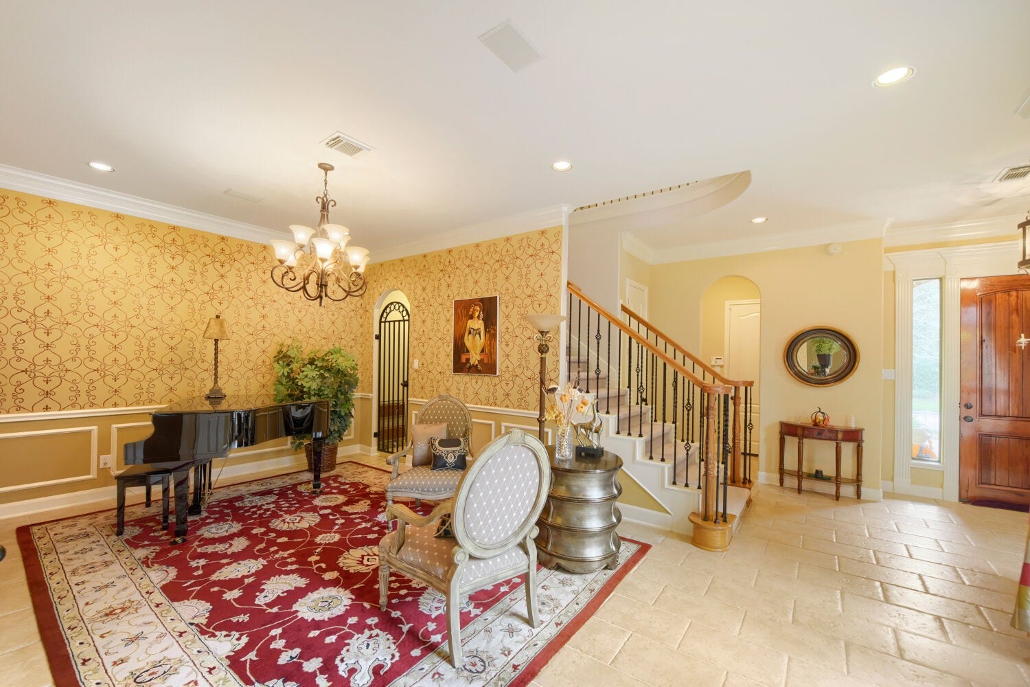 14 Knights Crossing Drive, The Woodlands, TX 77382 Formal Dining room, entrance hall