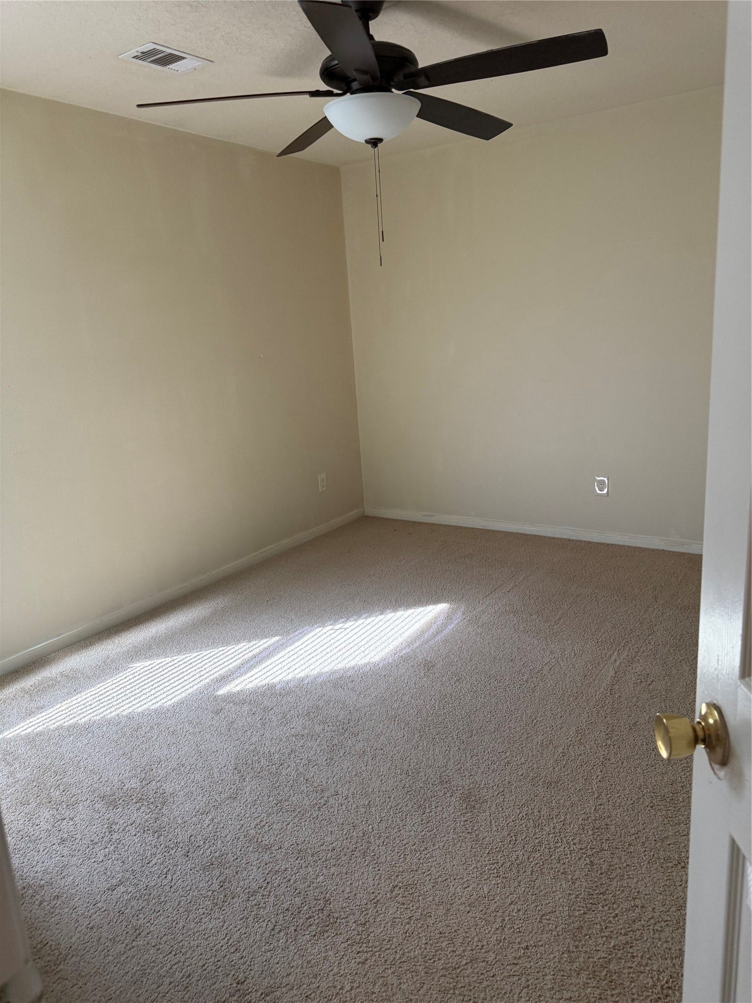 1330 Reedpoint Drive, Houston, TX 77090 Bedroom