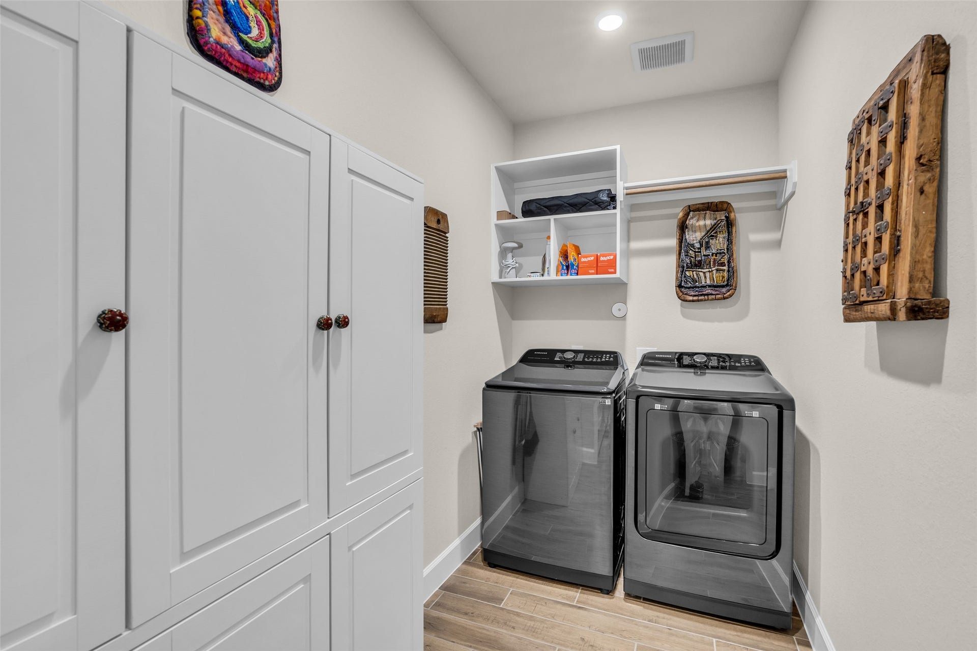 14858 Whistling Duck Lane, Magnolia, TX 77354 A generous utility room offers plentiful space for storage.