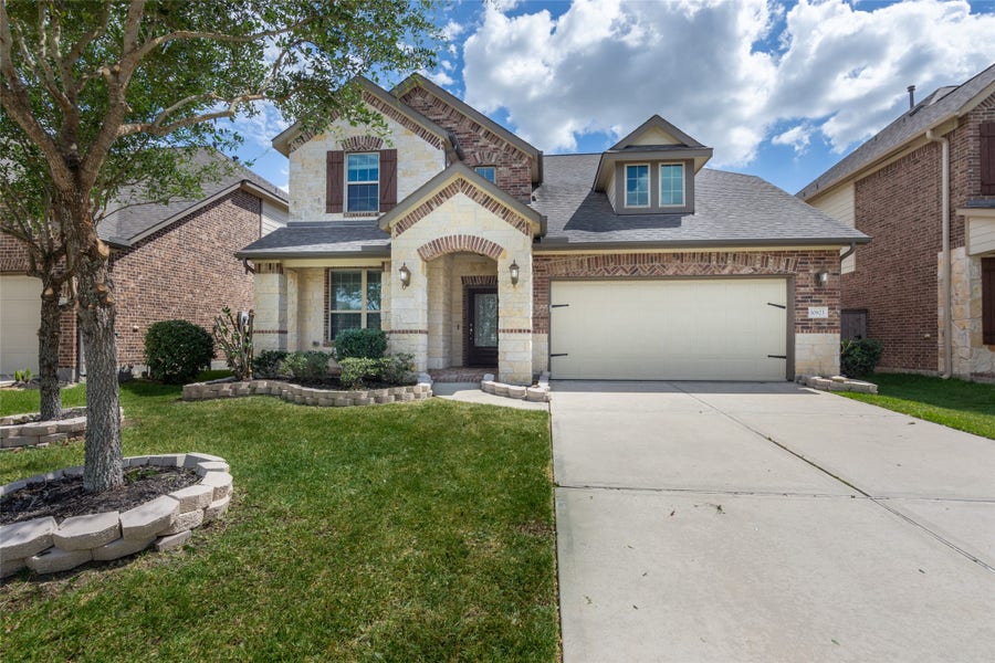 Property photo for 10823 Paula Bluff Lane, Cypress, TX
