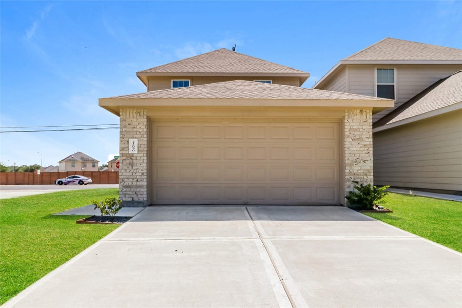 Property photo for 21650 Mamba Way, Houston, TX