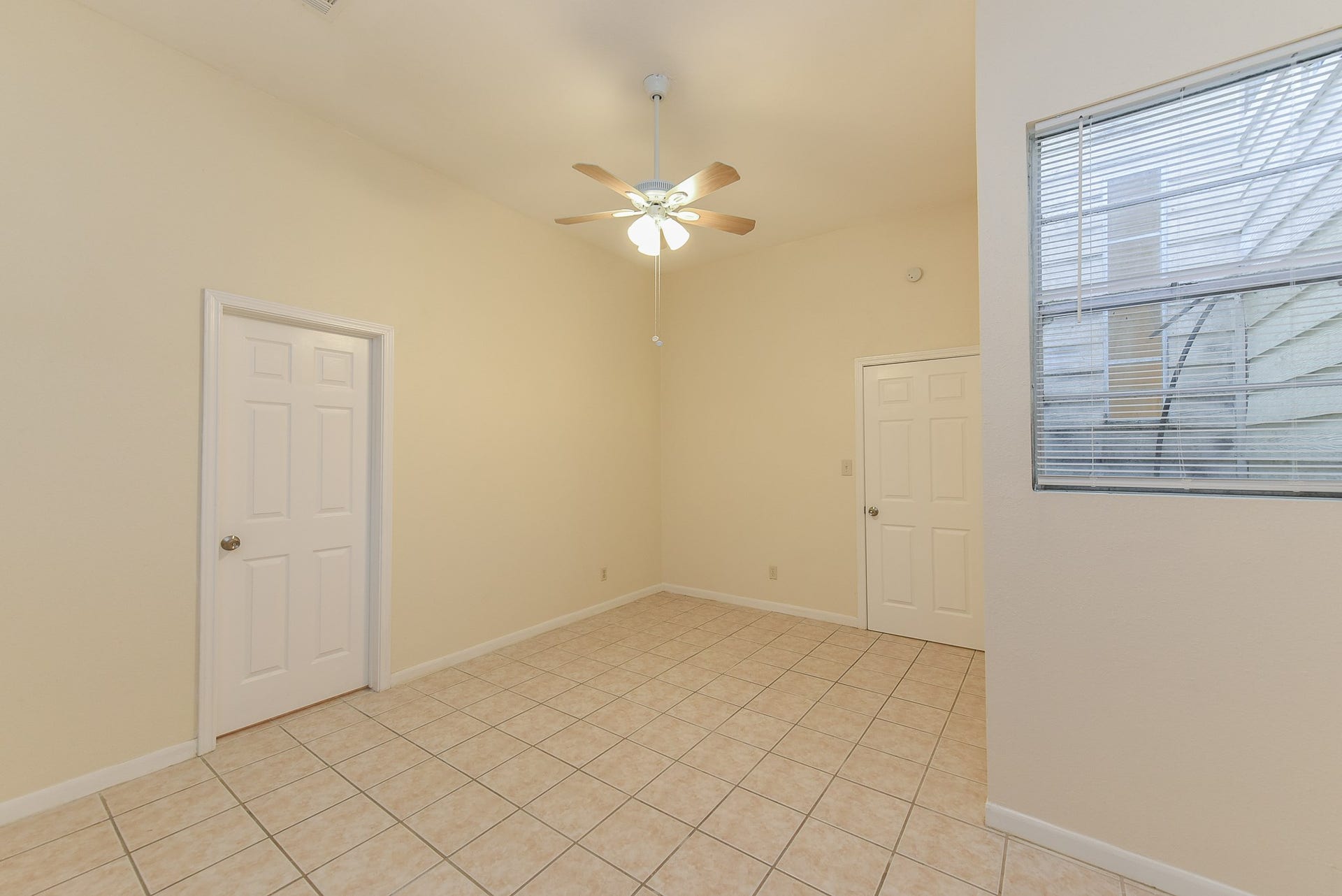 18610 Anne Drive, Webster, TX 77058 18610 Anne Drive, Webster, TX 77058
