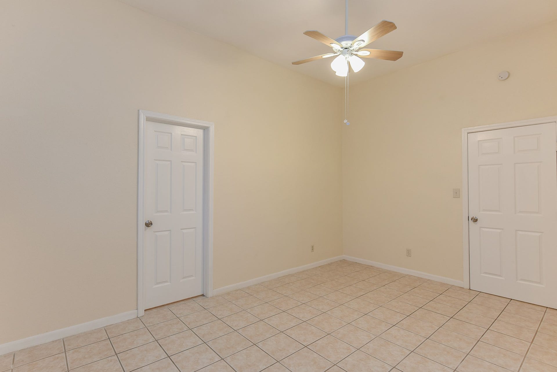 18610 Anne Drive, Webster, TX 77058 18610 Anne Drive, Webster, TX 77058