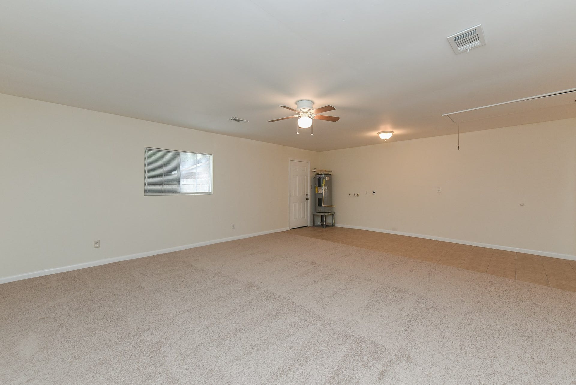 18610 Anne Drive, Webster, TX 77058 18610 Anne Drive, Webster, TX 77058
