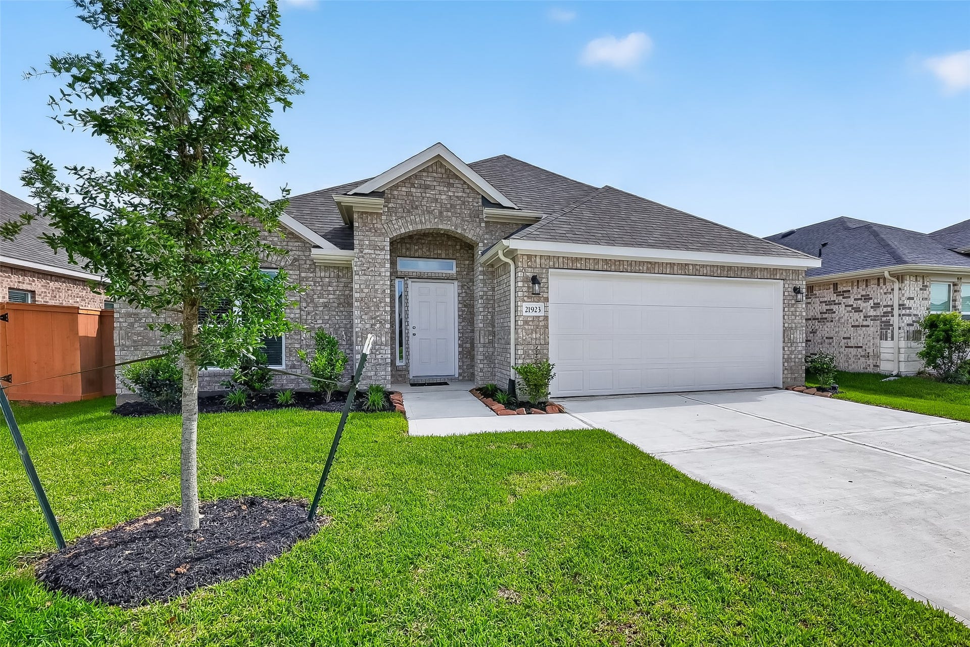 1108 Silver Maple Street, Magnolia, TX 77355