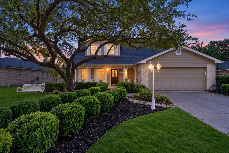 Property photo for 3906 Green Fields Drive, Sugar Land, TX