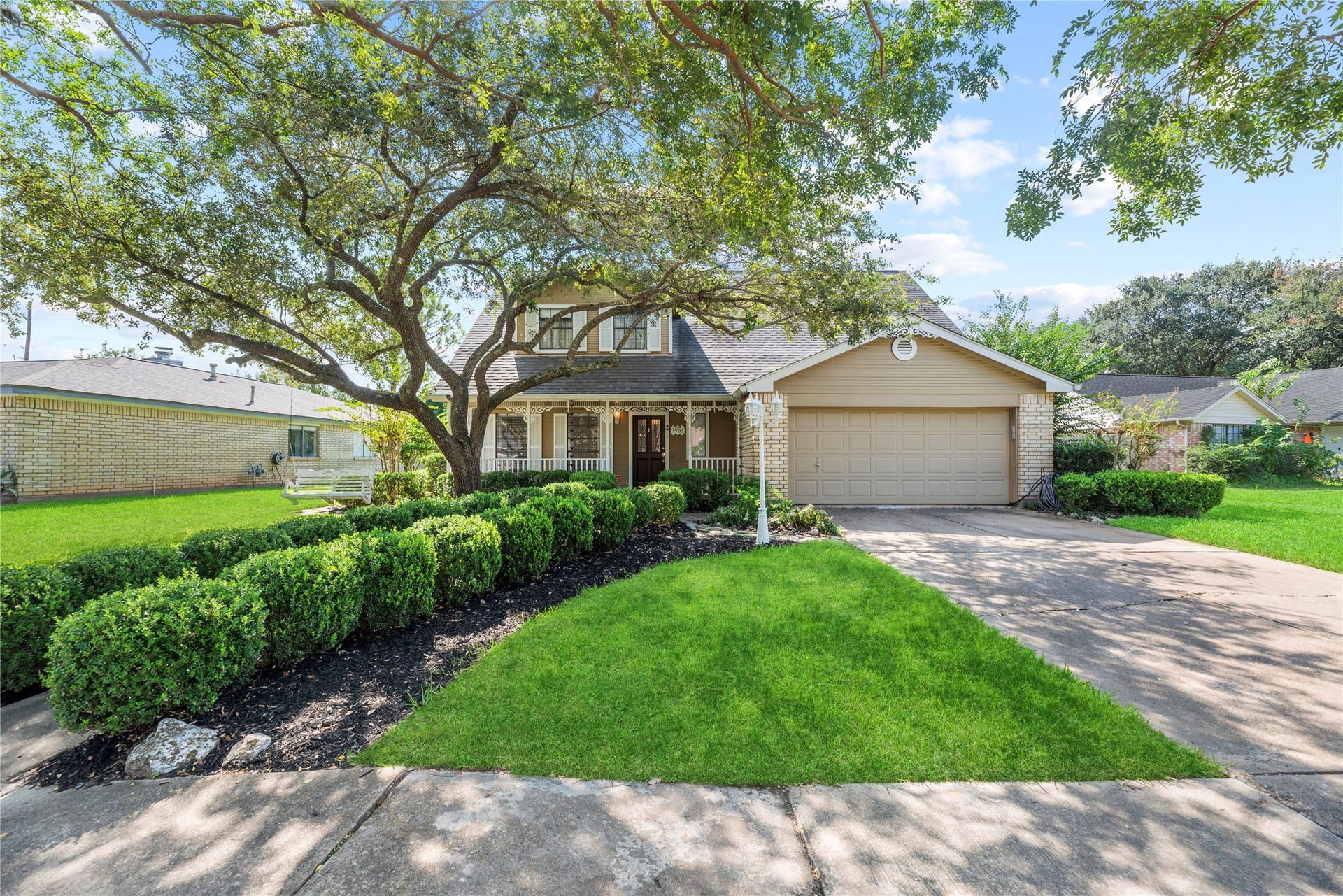 3906 Green Fields Drive, Sugar Land, TX 77479 3906 Green Fields Drive, Sugar Land, TX 77479
