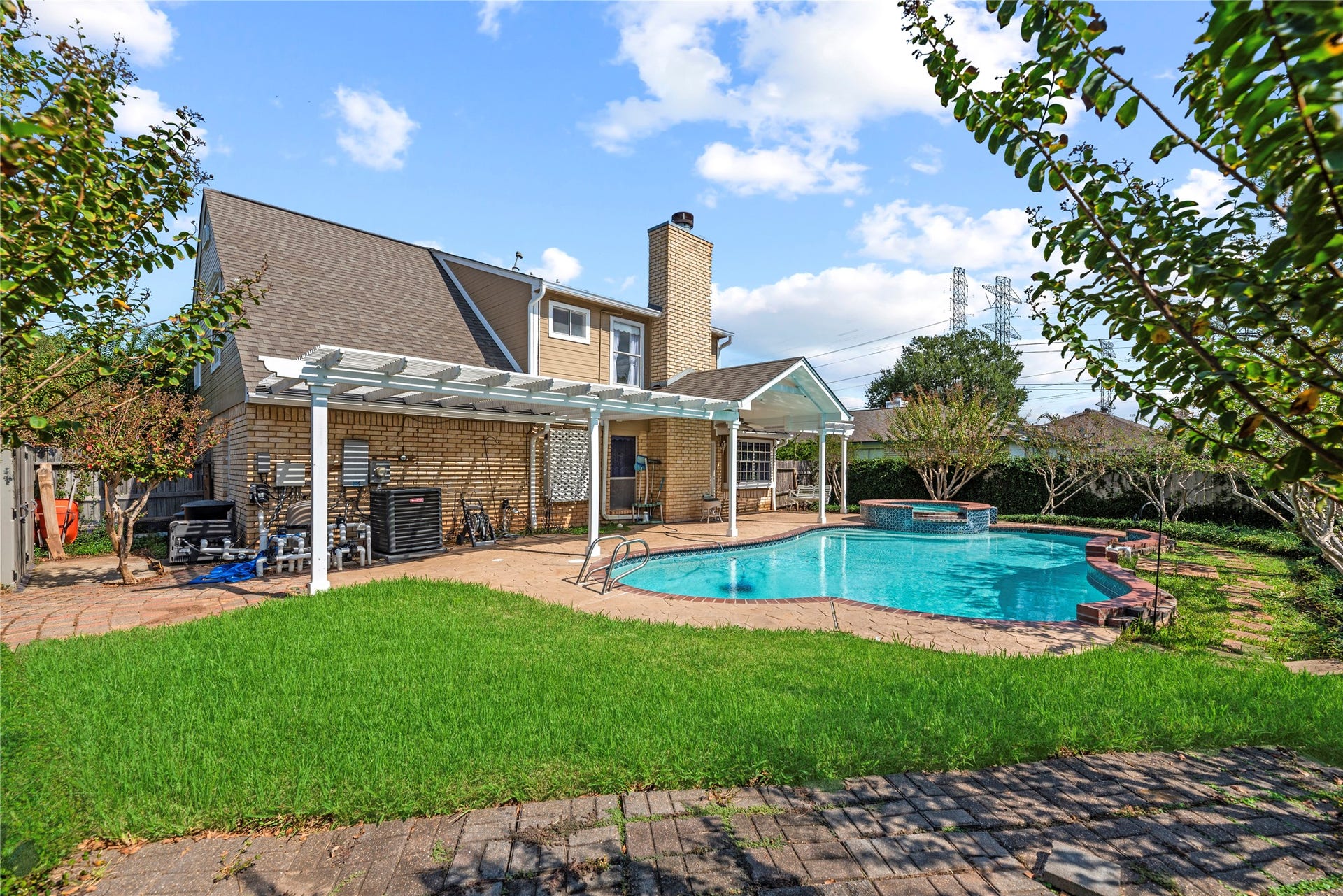 3906 Green Fields Drive, Sugar Land, TX 77479 3906 Green Fields Drive, Sugar Land, TX 77479