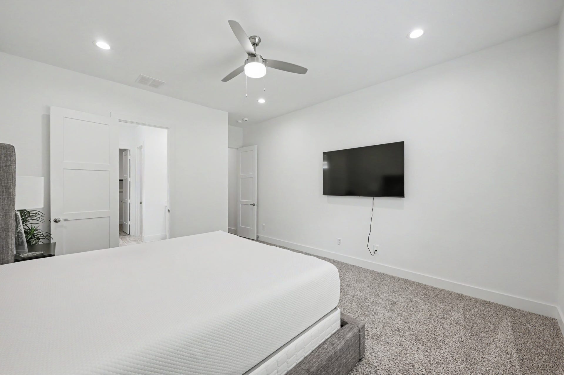 326 Springfield Terrace Drive, Conroe, TX 77304 326 Springfield Terrace Drive, Conroe, TX 77304