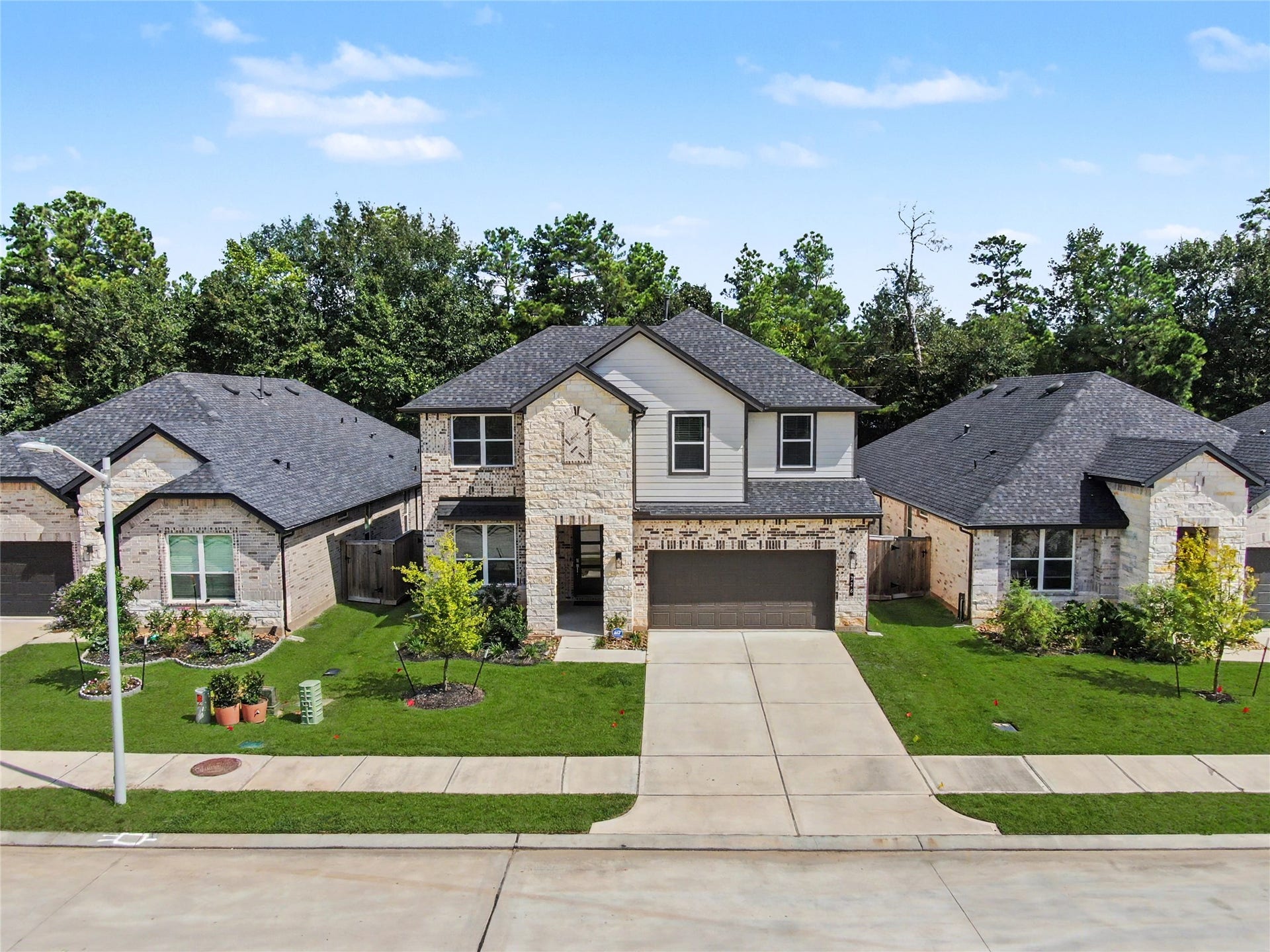 326 Springfield Terrace Drive, Conroe, TX 77304 326 Springfield Terrace Drive, Conroe, TX 77304