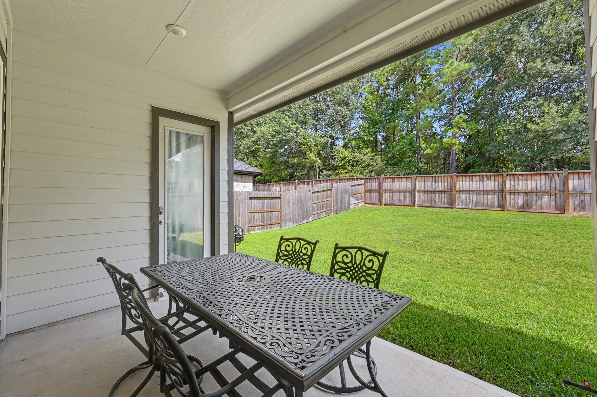 326 Springfield Terrace Drive, Conroe, TX 77304 326 Springfield Terrace Drive, Conroe, TX 77304