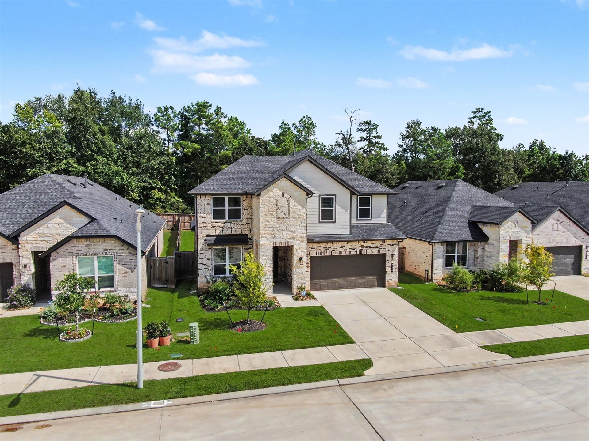 326 Springfield Terrace Drive, Conroe, TX 77304 326 Springfield Terrace Drive, Conroe, TX 77304