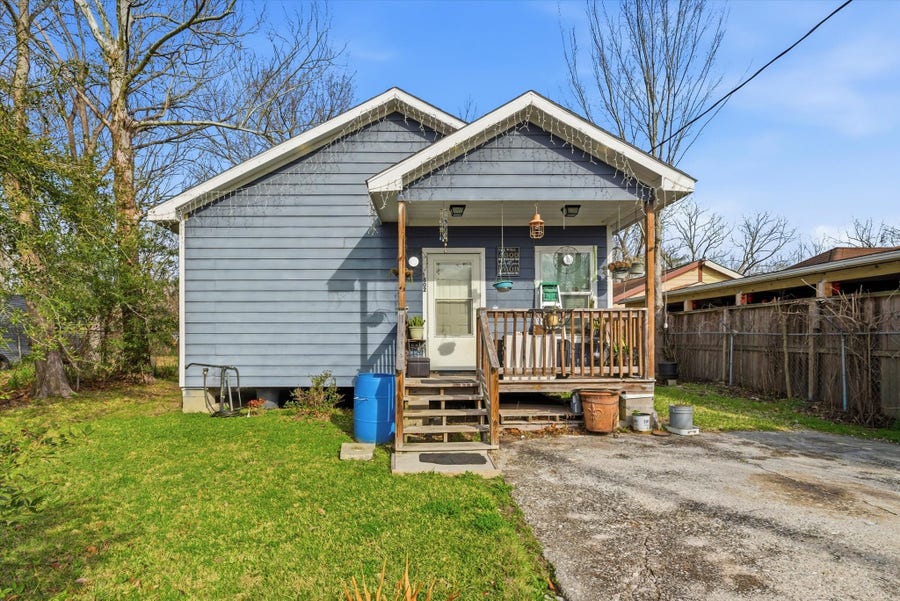 Property photo for 1802 Fort Worth Street, Baytown, TX