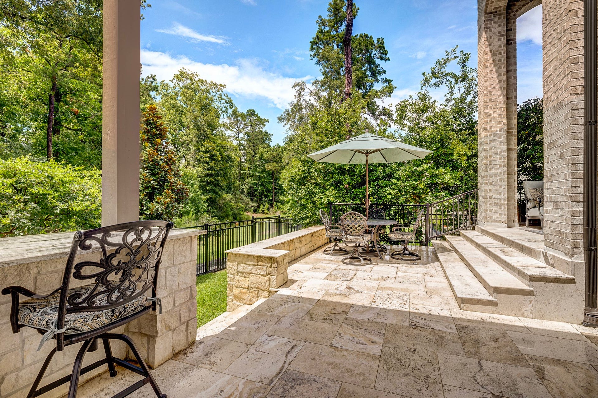 121 Sugar Pine Court, Montgomery, TX 77316 Enjoy the tranquility of the serene