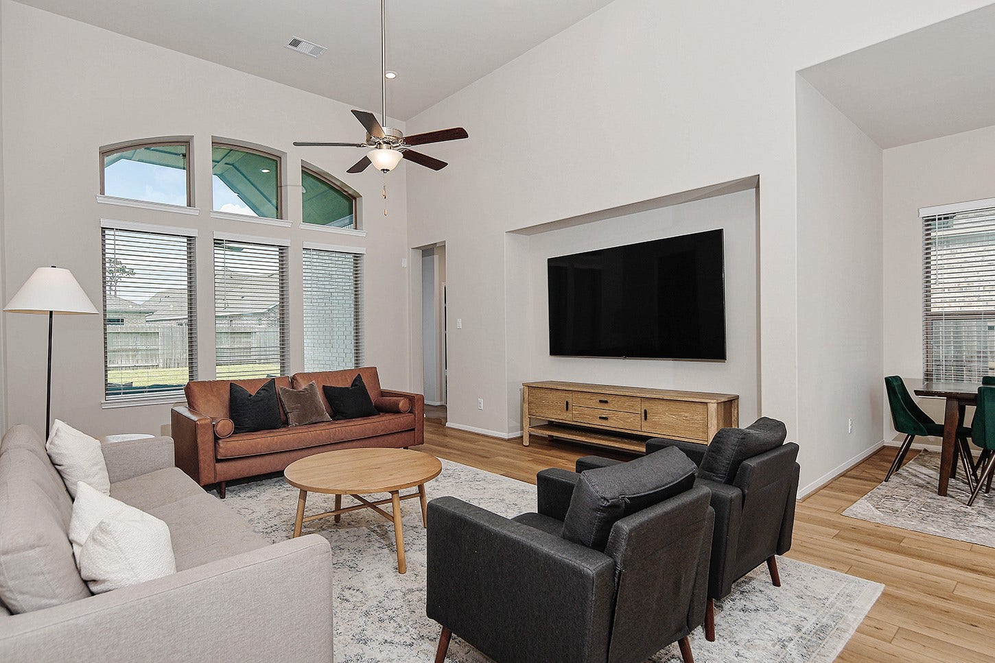 32236 Highwood Green Lane, Conroe, TX 77385 32236 Highwood Green Lane, Conroe, TX 77385