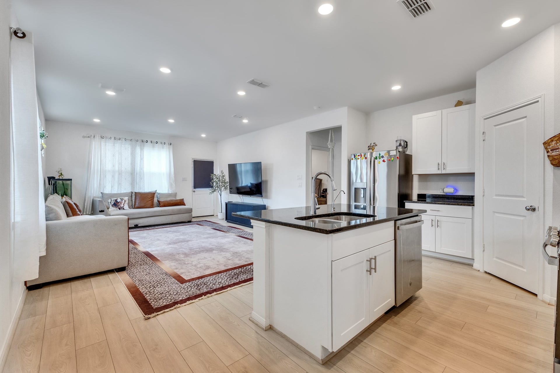 1723 Greendale Drive, Missouri City, TX 77489 1723 Greendale Drive, Missouri City, TX 77489