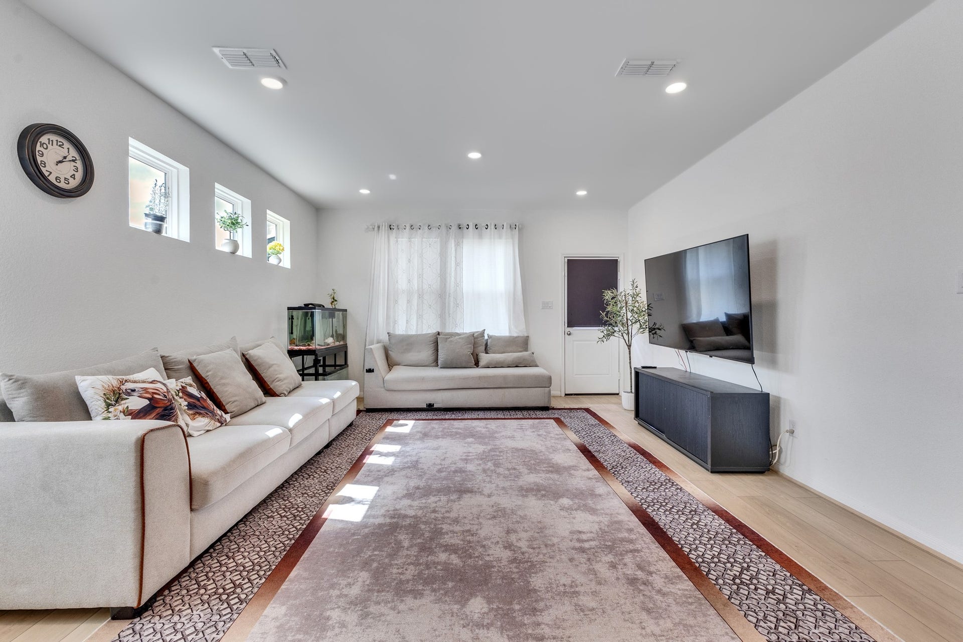 1723 Greendale Drive, Missouri City, TX 77489 1723 Greendale Drive, Missouri City, TX 77489