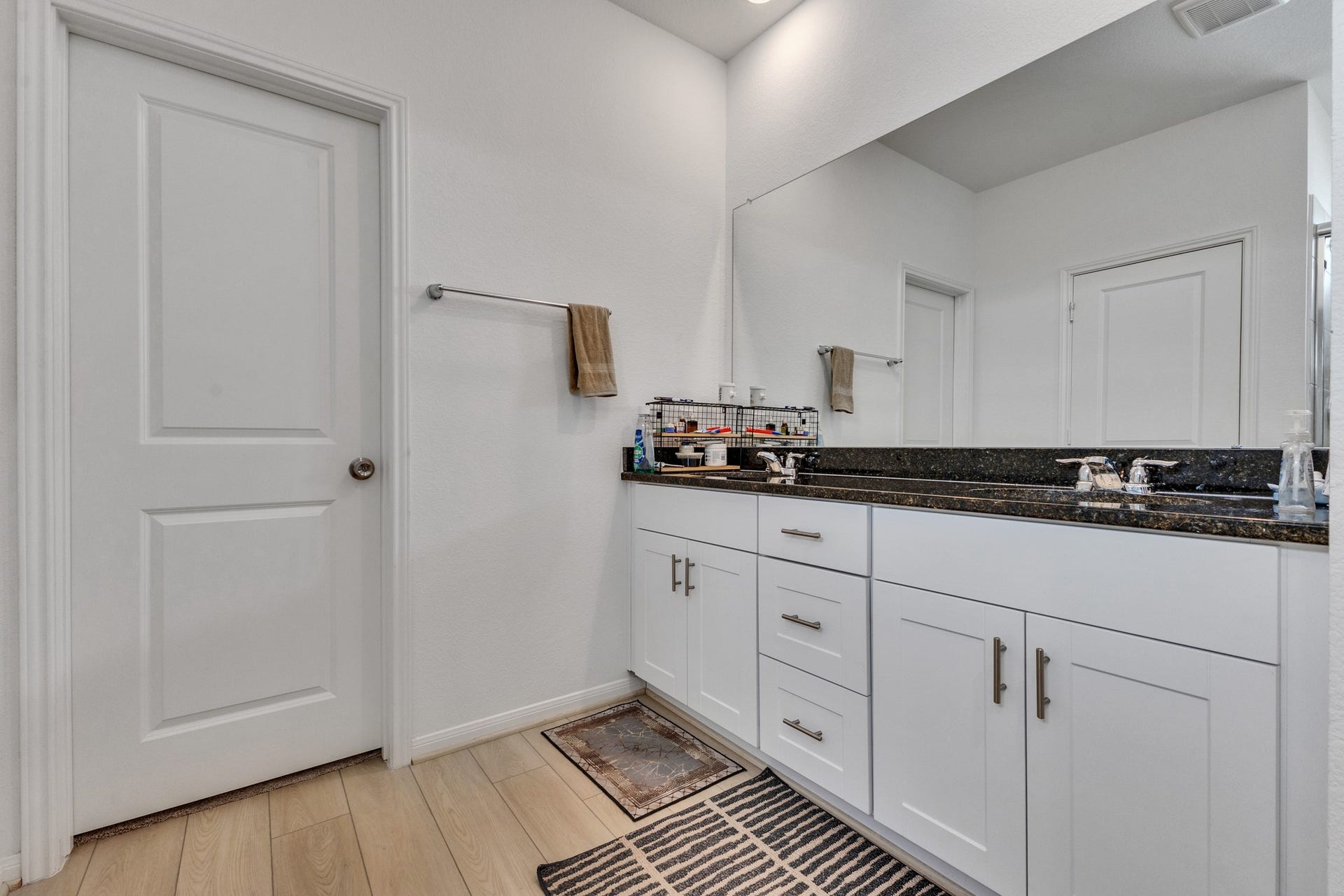 1723 Greendale Drive, Missouri City, TX 77489 1723 Greendale Drive, Missouri City, TX 77489