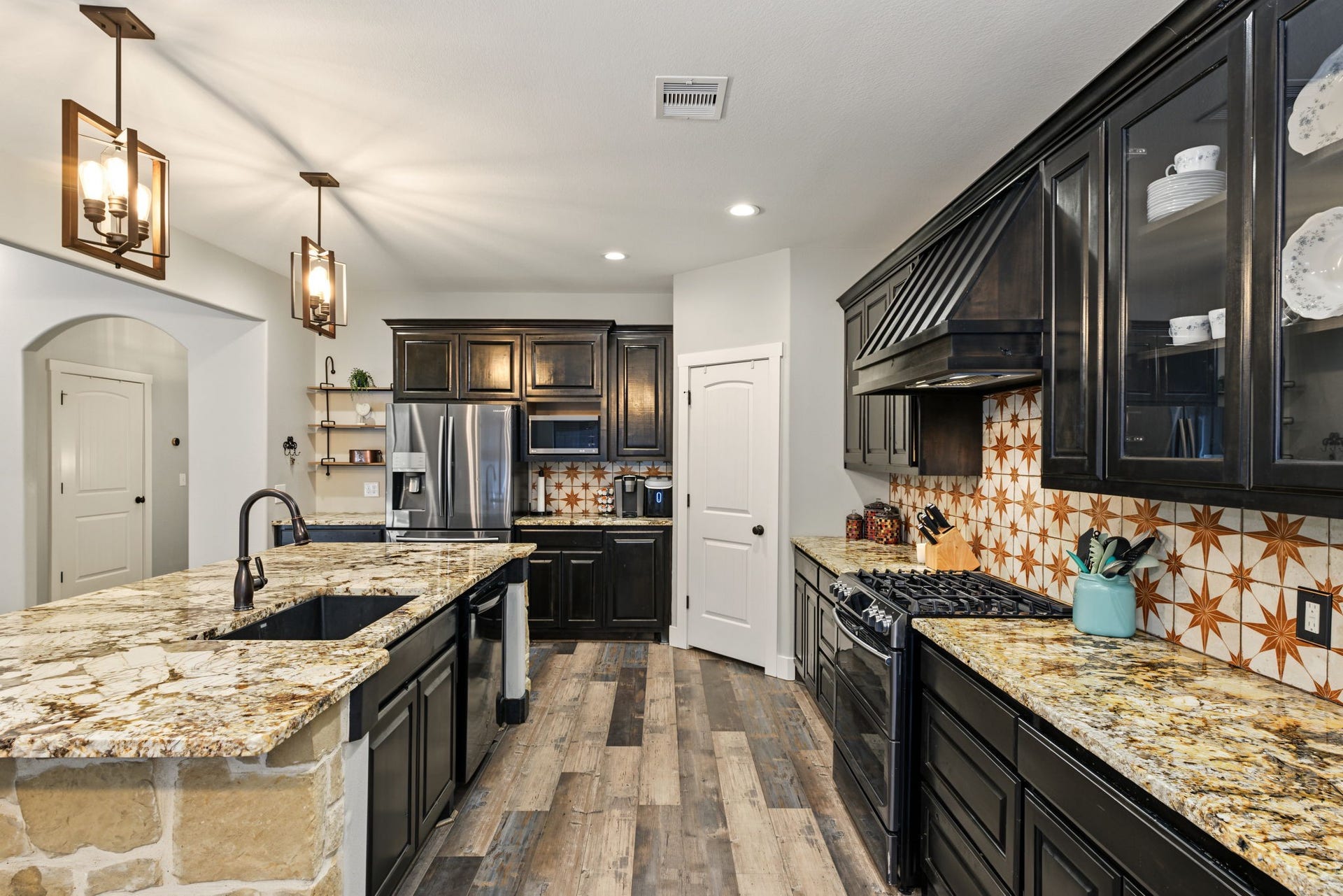 11111 Indian Trails Drive, Tomball, TX 77375 11111 Indian Trails Drive, Tomball, TX 77375