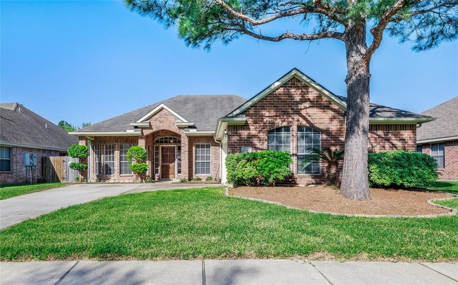 Property photo for 19211 Caribou Ridge Drive, Tomball, TX