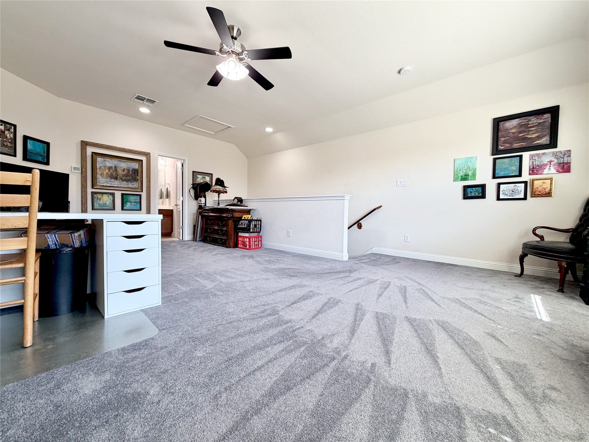 2285 Quiet Bluff Lane, League City, TX 77573 2285 Quiet Bluff Lane, League City, TX 77573