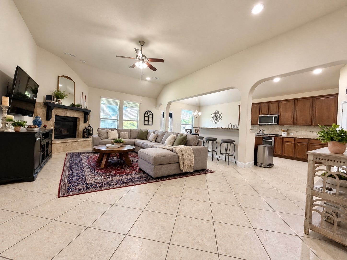 2285 Quiet Bluff Lane, League City, TX 77573 2285 Quiet Bluff Lane, League City, TX 77573