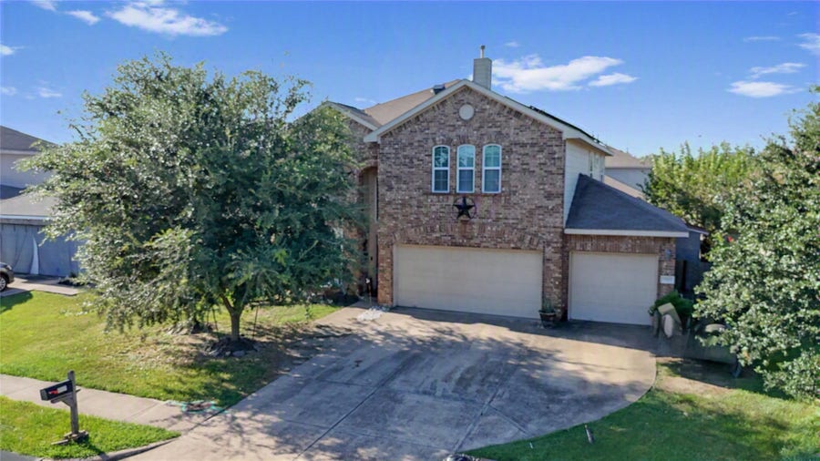 Property photo for 3903 Hunters Trail, Baytown, TX
