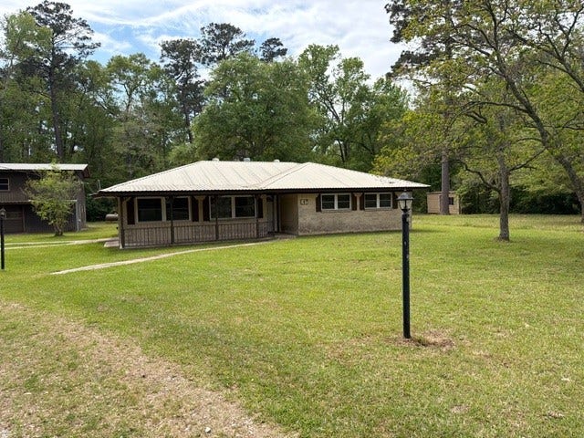 167 Linnwood Drive, Woodbranch, TX 77357 167 Linnwood Drive, Woodbranch, TX 77357