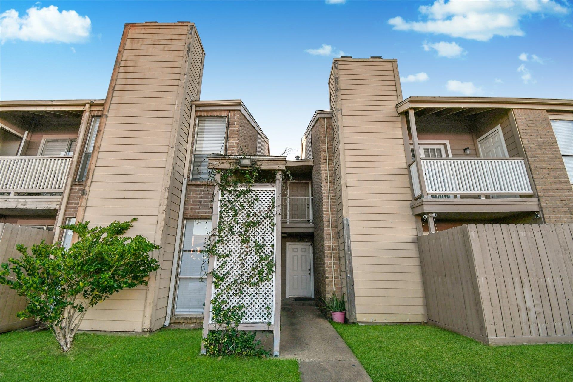 10211 Sugar Branch Drive, #342, Houston, TX 77036 10211 Sugar Branch Drive, #342, Houston, TX 77036