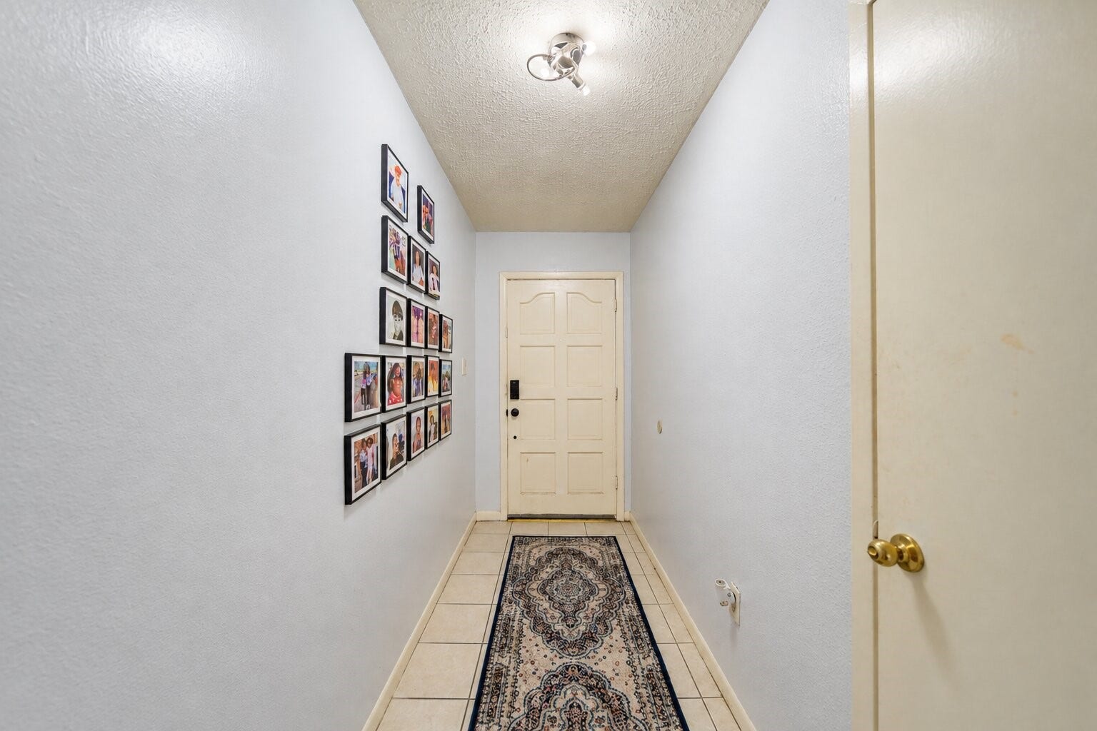 10550 Towneview Drive, Sugar Land, TX 77498 10550 Towneview Drive, Sugar Land, TX 77498