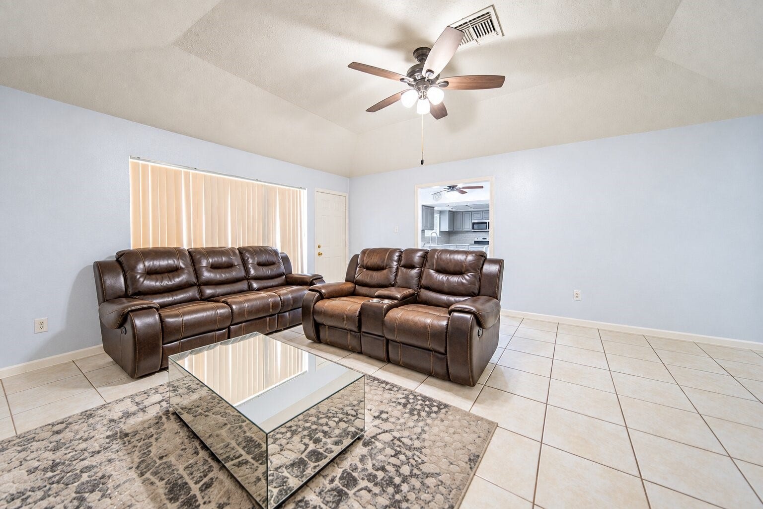 10550 Towneview Drive, Sugar Land, TX 77498 10550 Towneview Drive, Sugar Land, TX 77498
