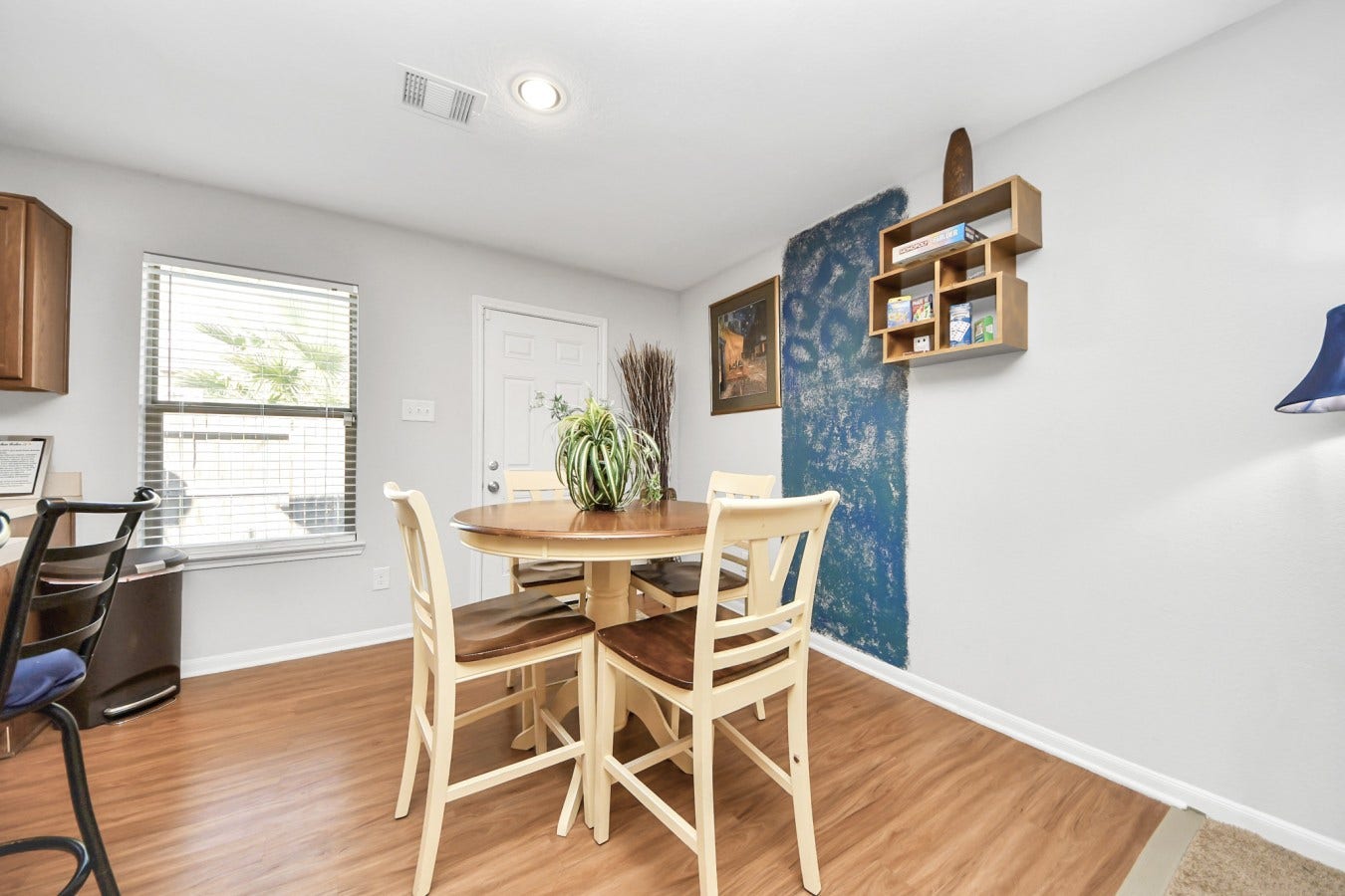 19431 Garden Gate Court, Houston, TX 77073 Dining area