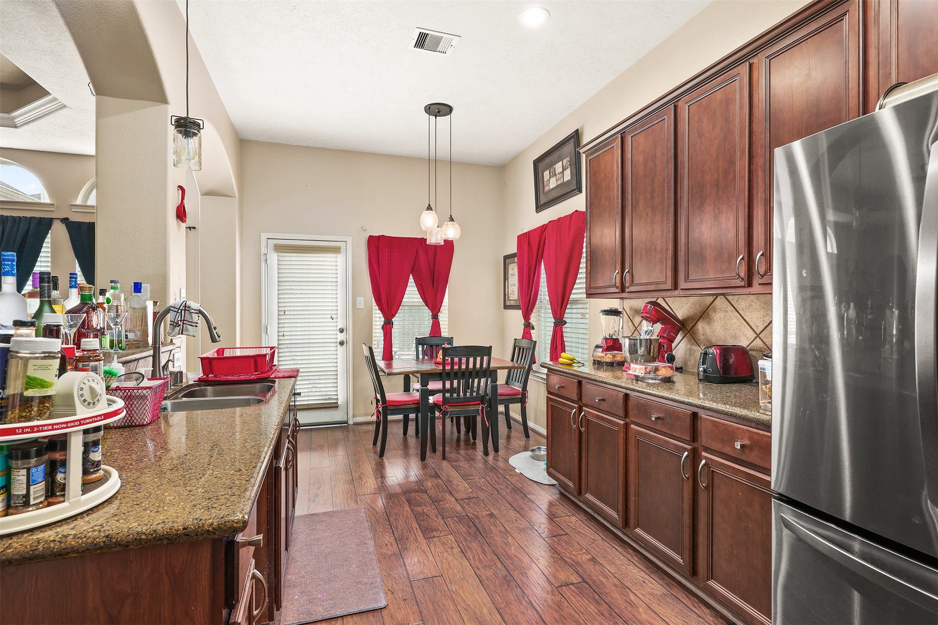 4906 Chase Stone Drive, Bacliff, TX 77518 4906 Chase Stone Drive, Bacliff, TX 77518