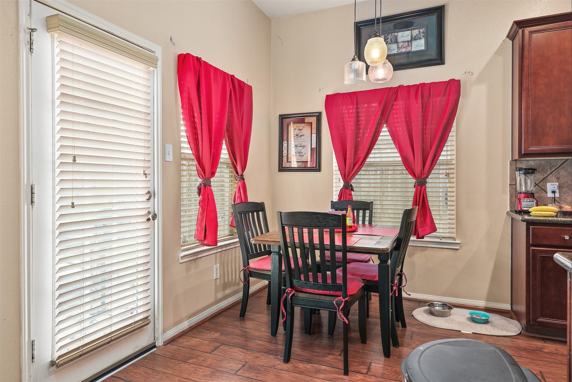 4906 Chase Stone Drive, Bacliff, TX 77518 4906 Chase Stone Drive, Bacliff, TX 77518