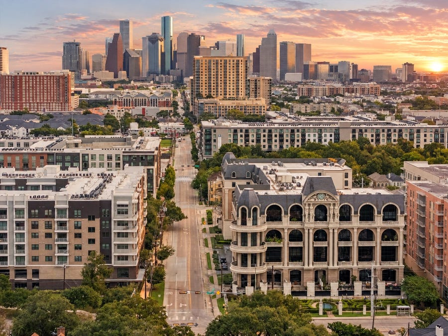 Property photo for 1005 S Shepherd Drive, #303, Houston, TX