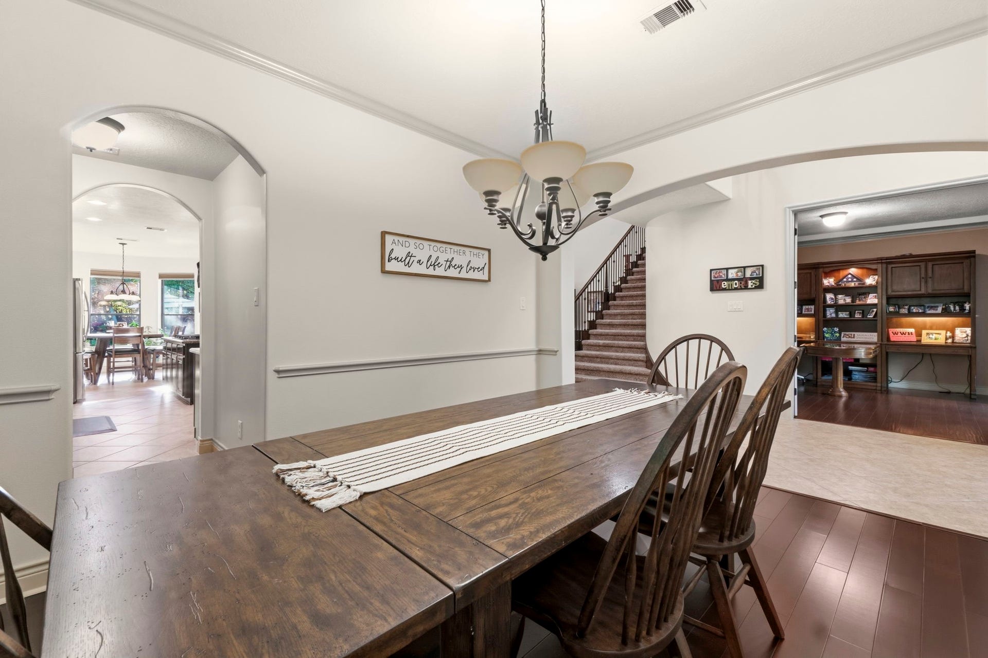 11612 Princess Ann Court, Montgomery, TX 77316 Dining room connects to kitchen.