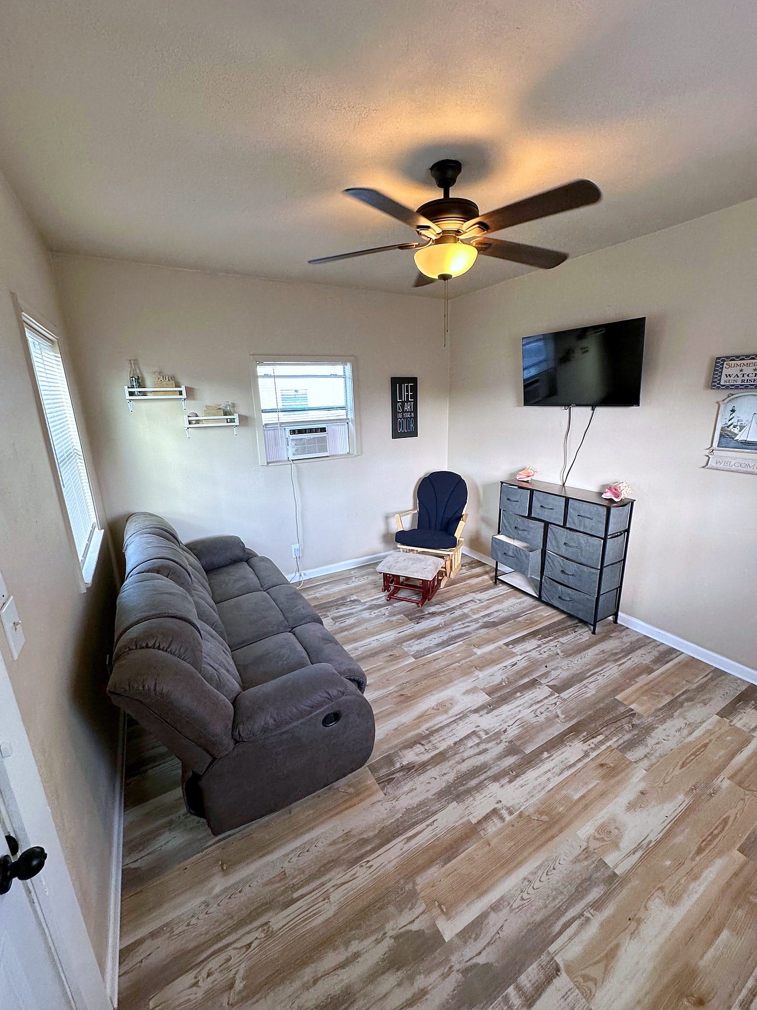 3917 Winnie Street, Galveston, TX 77550 3917 Winnie Street, Galveston, TX 77550
