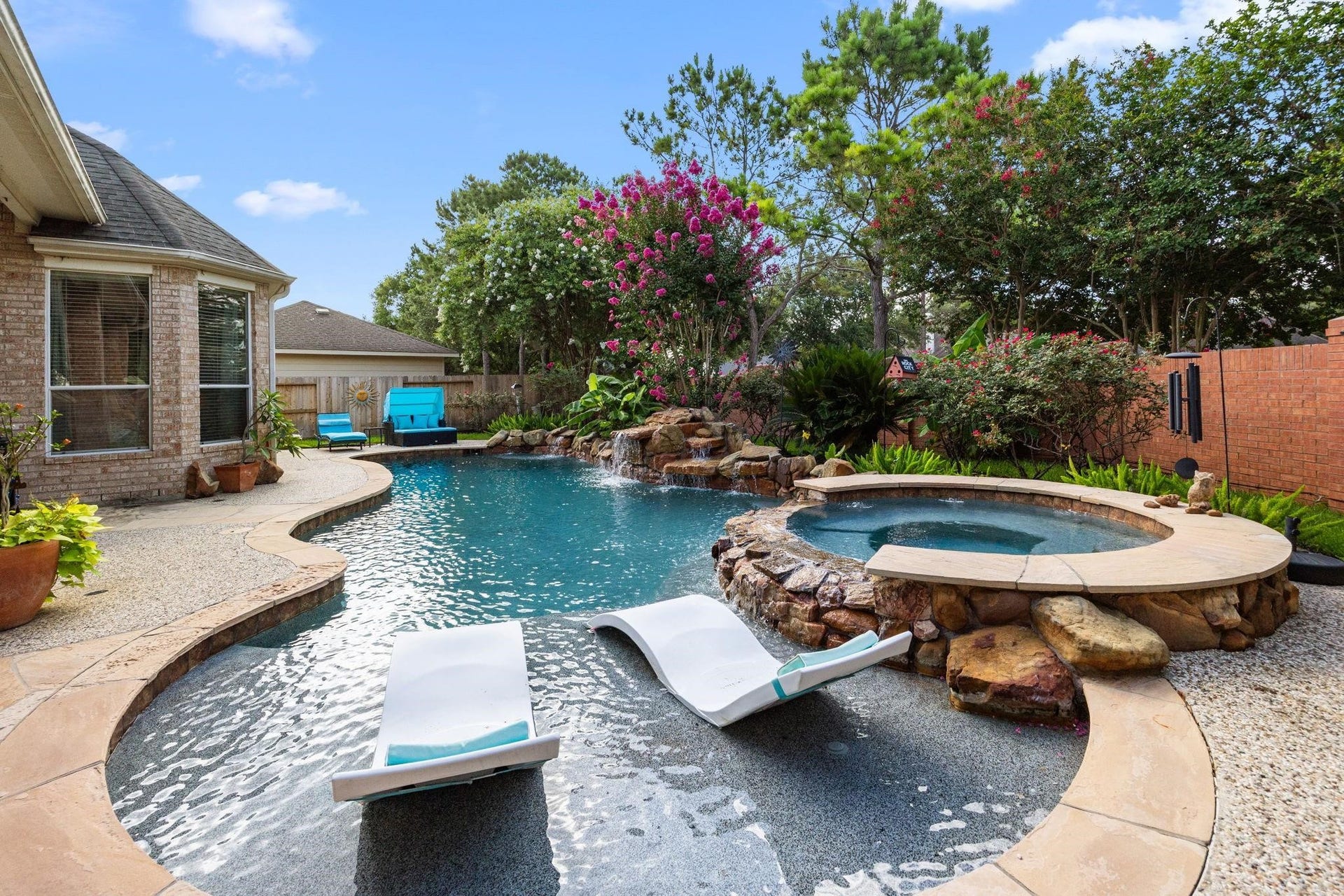 Home Sweet Home
Look at this resort living with view of sun-bathing ledge and hot tub.