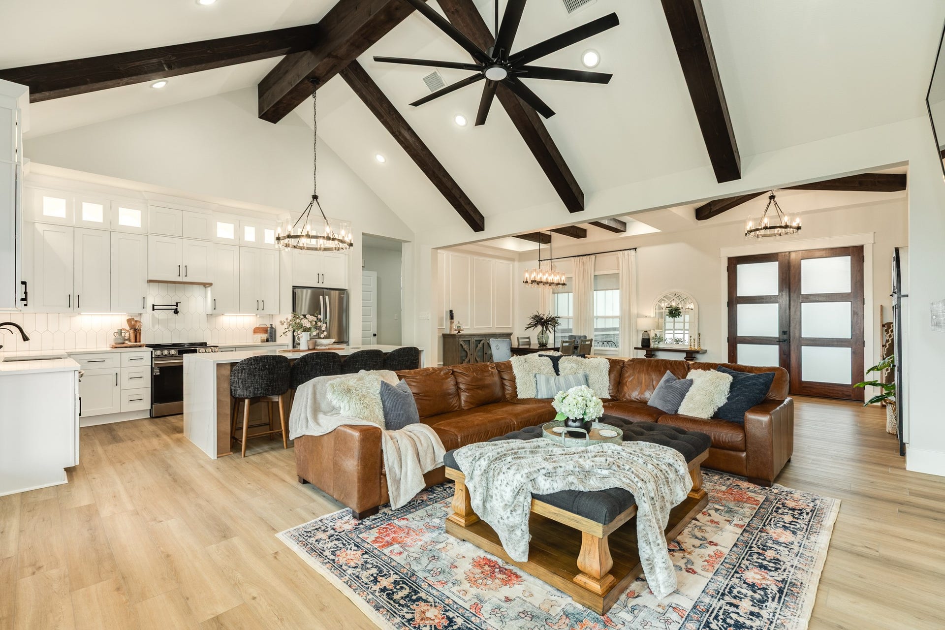 1208 Quarter Horse Trail, Angleton, TX 77515 1208 Quarter Horse Trail, Angleton, TX 77515