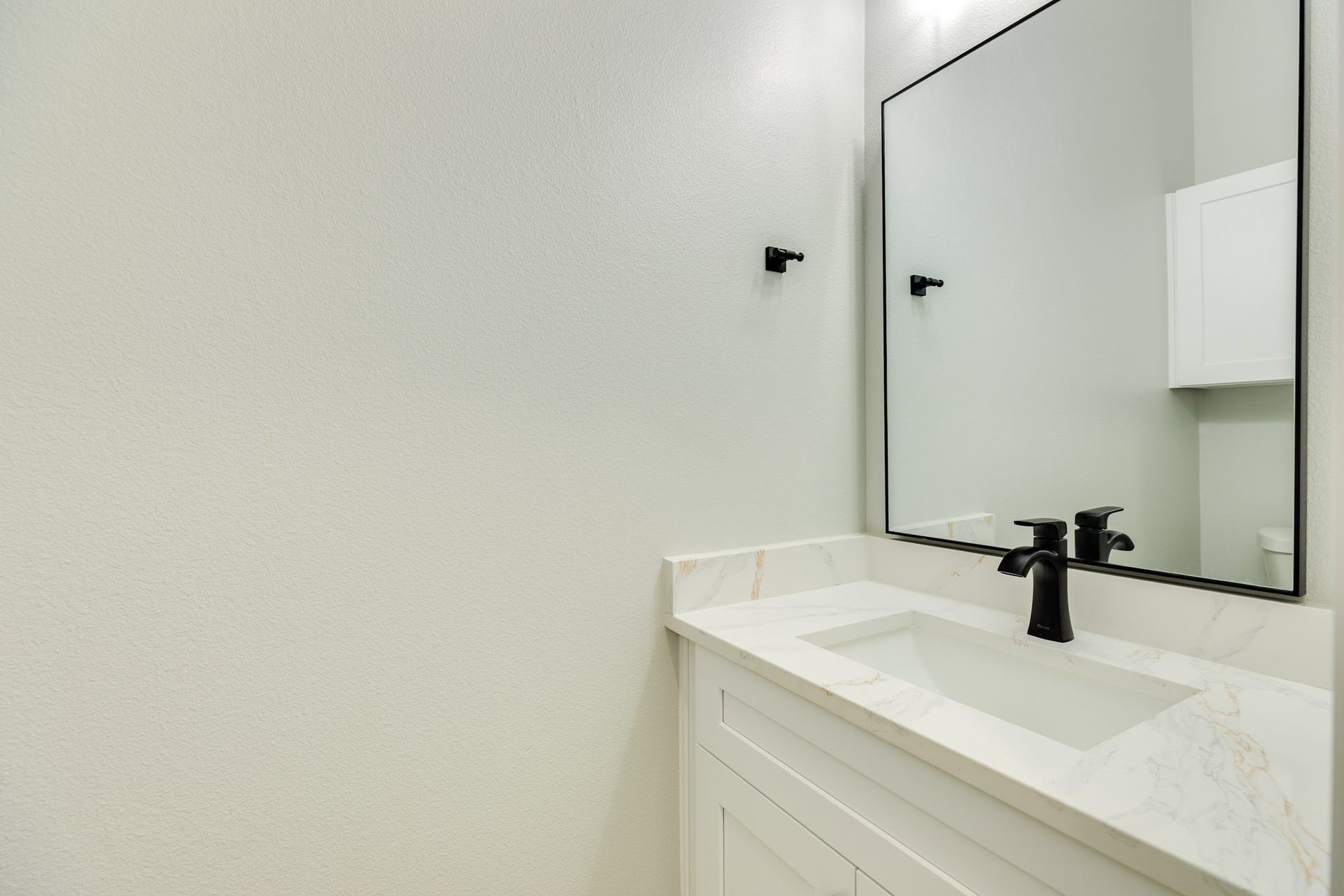 1208 Quarter Horse Trail, Angleton, TX 77515 1208 Quarter Horse Trail, Angleton, TX 77515