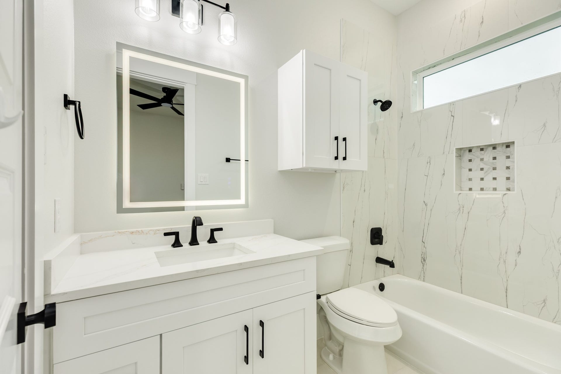 1208 Quarter Horse Trail, Angleton, TX 77515 1208 Quarter Horse Trail, Angleton, TX 77515