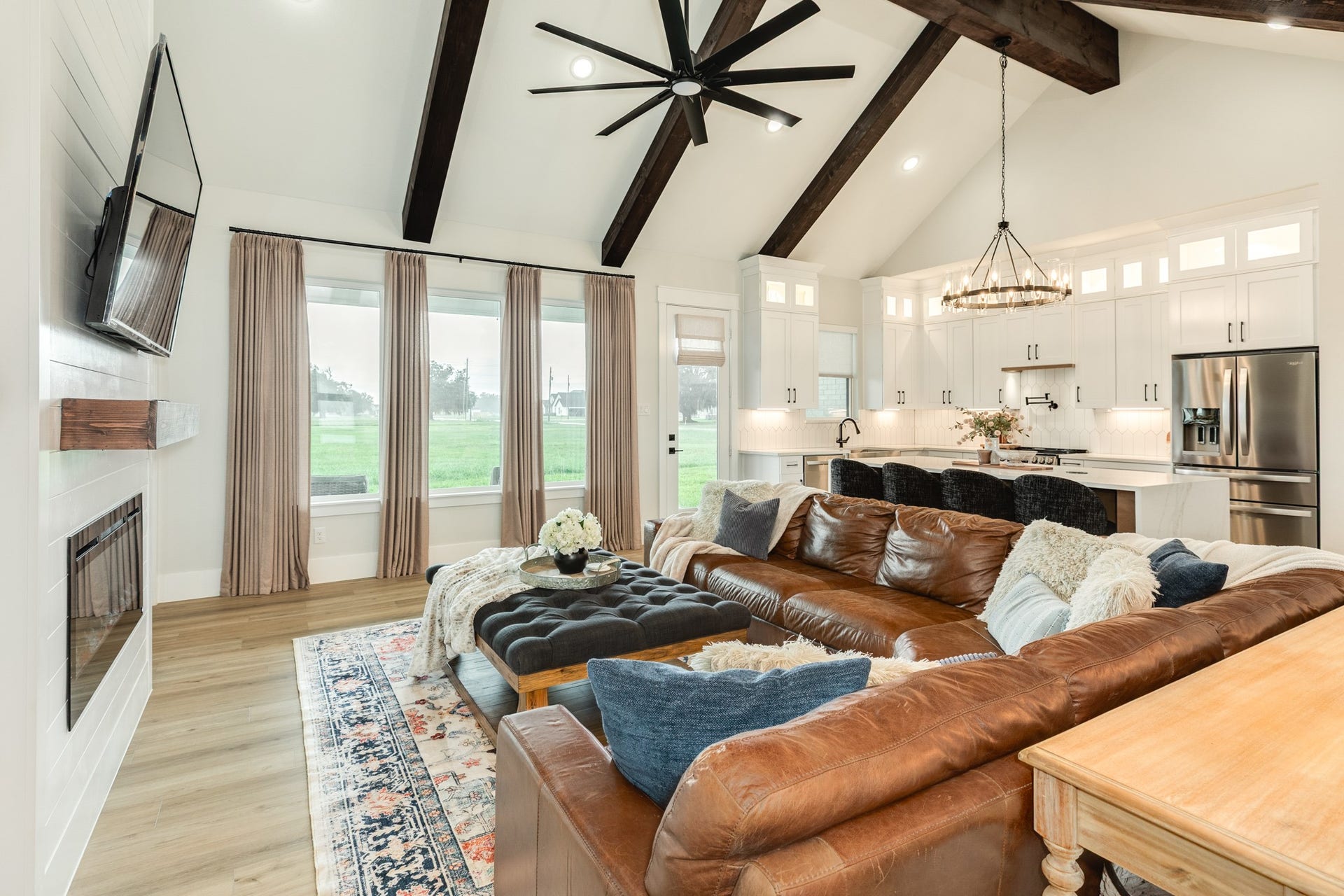 1208 Quarter Horse Trail, Angleton, TX 77515 1208 Quarter Horse Trail, Angleton, TX 77515