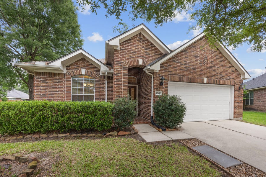 Property photo for 17630 Durham Ridge Lane, Humble, TX