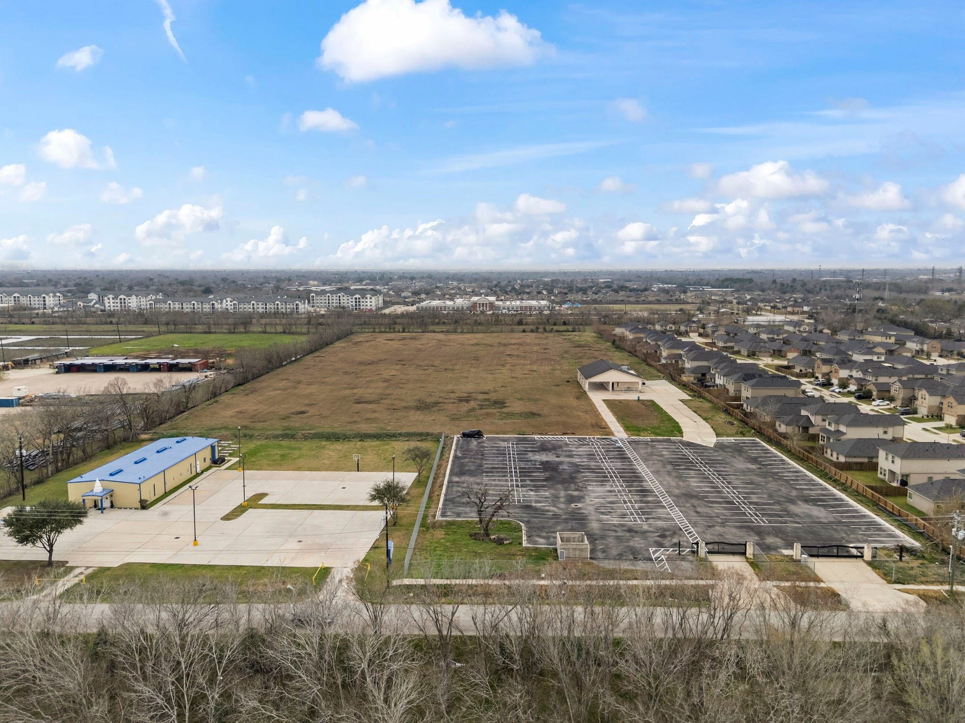 5155 Almeda Genoa Road, Houston, TX 77048 5155 Almeda Genoa Road, Houston, TX 77048